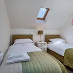 Finest Retreats - The Boat House Dom wakacyjny
