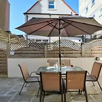 Finest Retreats - The Boat House Dom wakacyjny