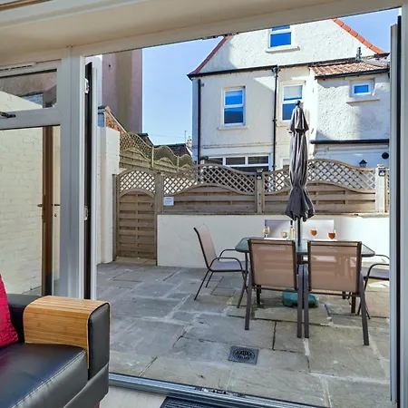 Finest Retreats - The Boat House Holiday home